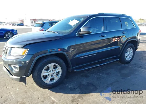 2015 Jeep Grand Cherokee Laredo z USA, uszkodzony, nr VIN 1C4RJEAG7FC669645